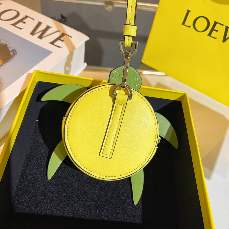 Loewe Green shoulder bag — AAA Quality Replica
