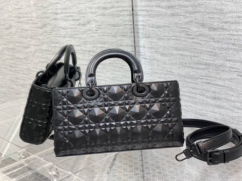Dior Lady Black patent shoulder — Top Quality Replica