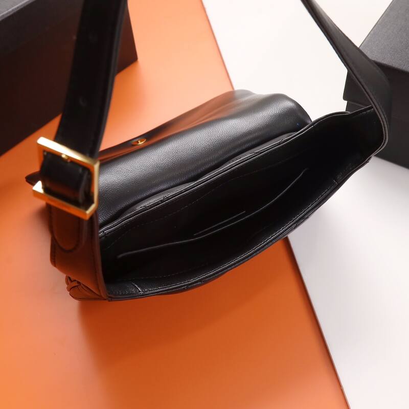 YSL Le 57 Black shoulder — Top Quality Replica