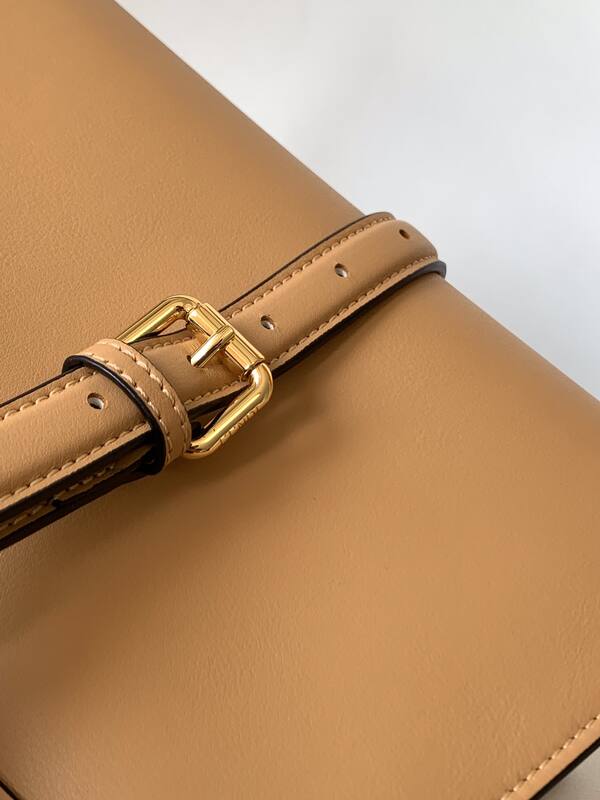 Fendi Peekaboo Beige 33x22x14cm shoulder bag — 1:1 Replica