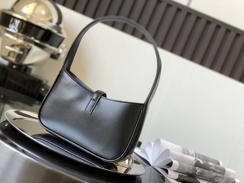 Saint Laurent everyday — Premium Replica