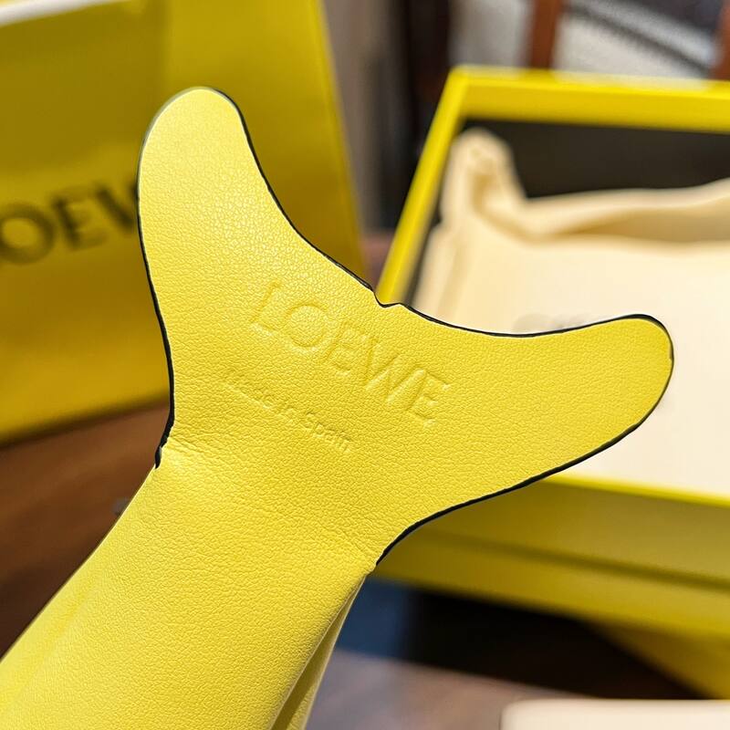 Loewe Green shoulder bag — AAA Quality Replica