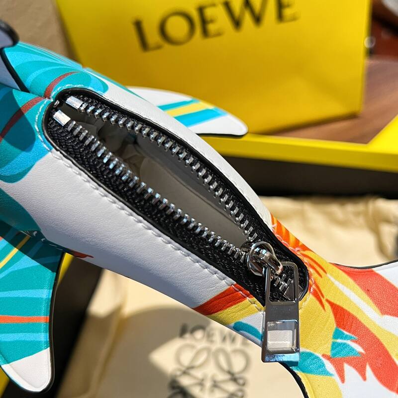 Loewe White 25x18x10cm shoulder bag — 1:1 Replica
