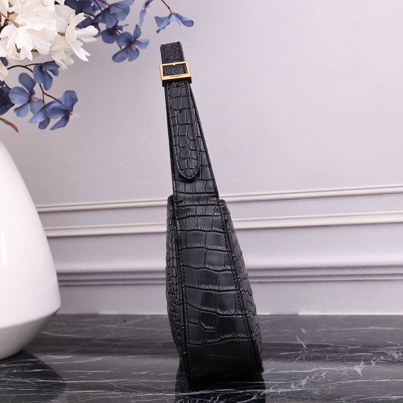 Saint Laurent Le 5 7 Black crocodile-embossed leather 23x16x6 shoulder — AAA Quality Replica