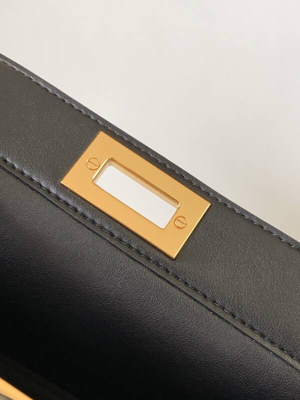 Fendi Peekaboo 33x22x14cm shoulder bag — AAA Quality Replica