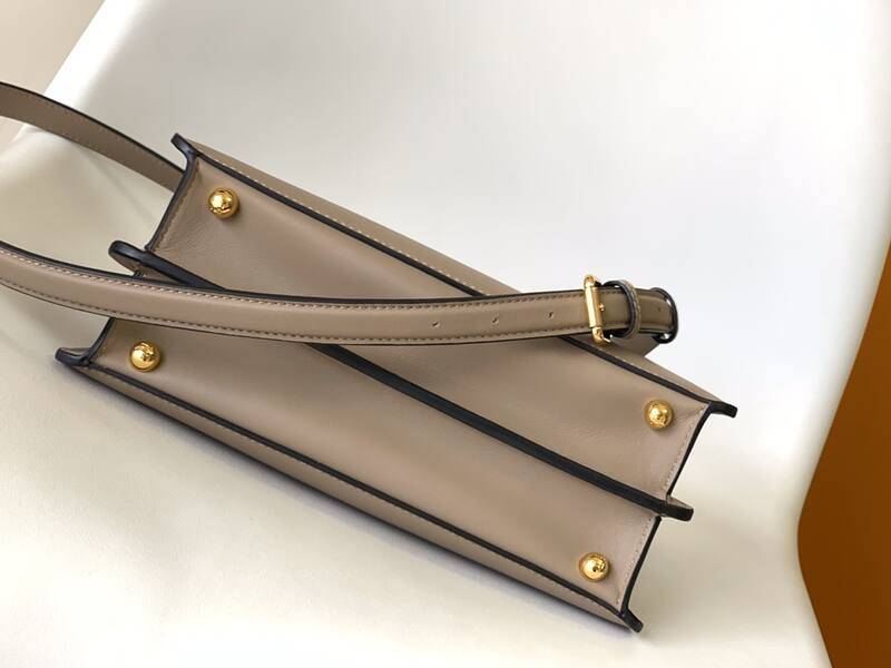 Fendi Peekaboo 33x22x14cm shoulder bag — AAA Quality Replica
