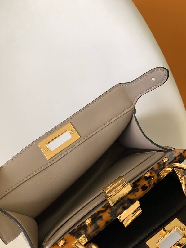 Fendi Peekaboo 33x22x14cm shoulder bag — AAA Quality Replica