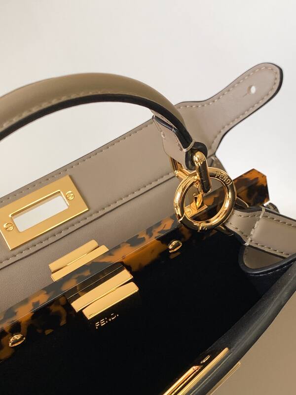 Fendi Peekaboo 33x22x14cm shoulder bag — AAA Quality Replica