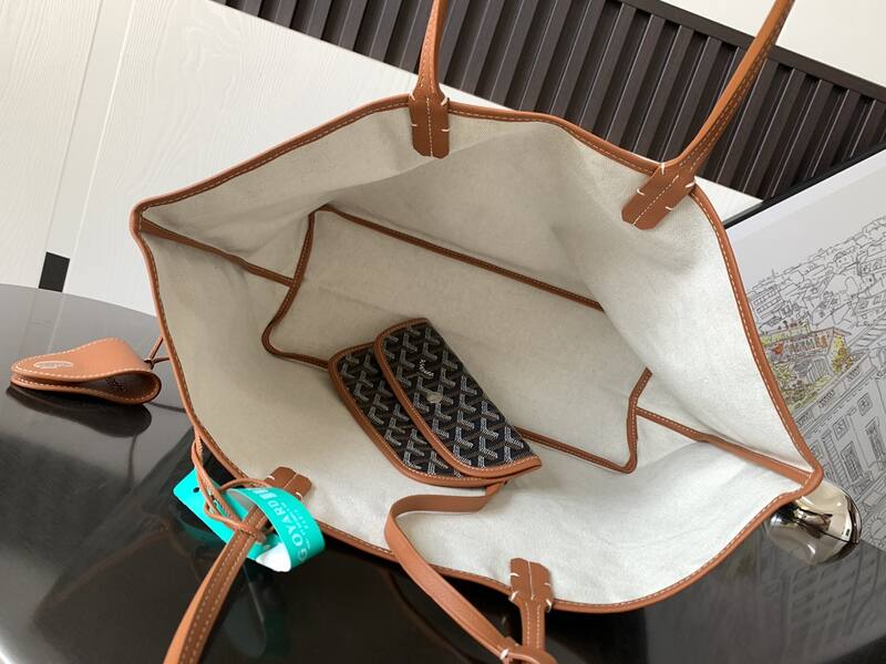 Goyard Black shoulder bag — AAA Quality Replica