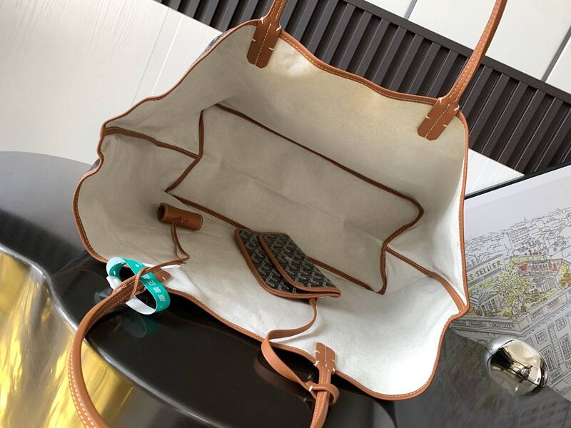 Goyard Black shoulder bag — AAA Quality Replica