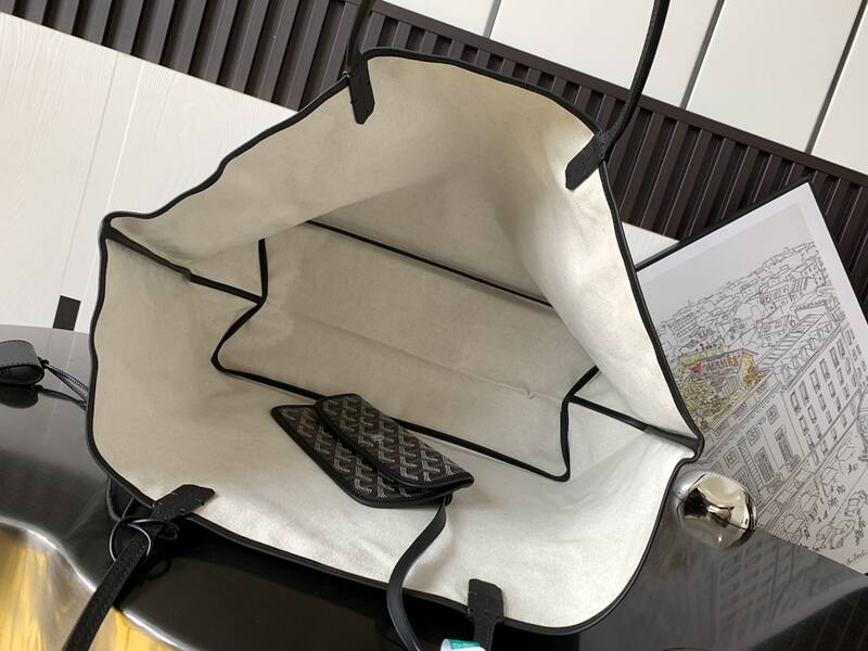 Goyard Black shoulder bag — Top Quality Replica