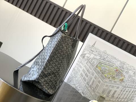 Goyard Grey shoulder bag AAA Quality Replica