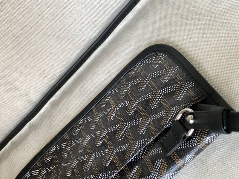 Goyard Black shoulder bag — Top Quality Replica