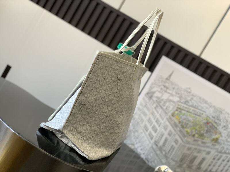 Goyard White shoulder bag — Top Quality Replica