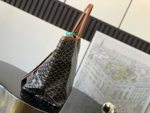 Goyard Black shoulder bag Top Quality Replica