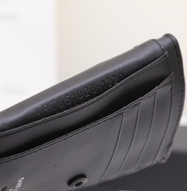 Saint Laurent Monogram Black crocodile-embossed 12 5 10 2 wallet — Top Quality Replica