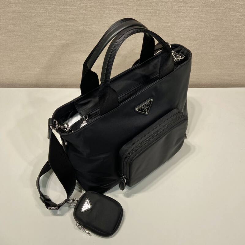 Prada Black shoulder bag — Top Quality Replica