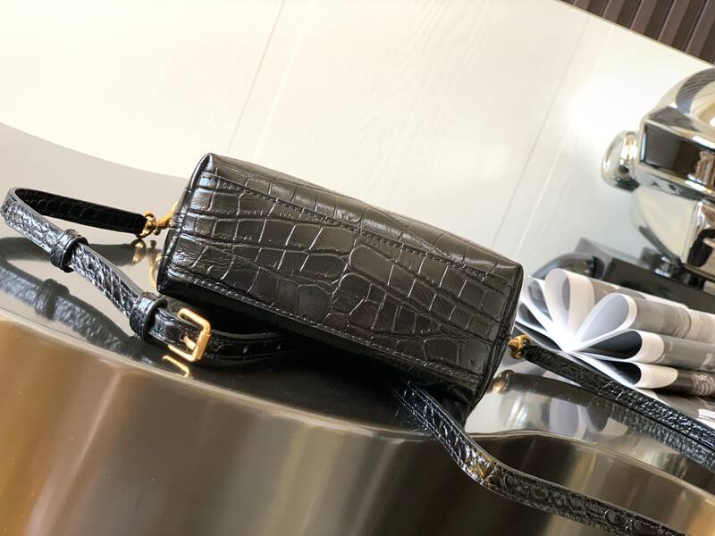 Saint Laurent everyday — AAA Quality Replica