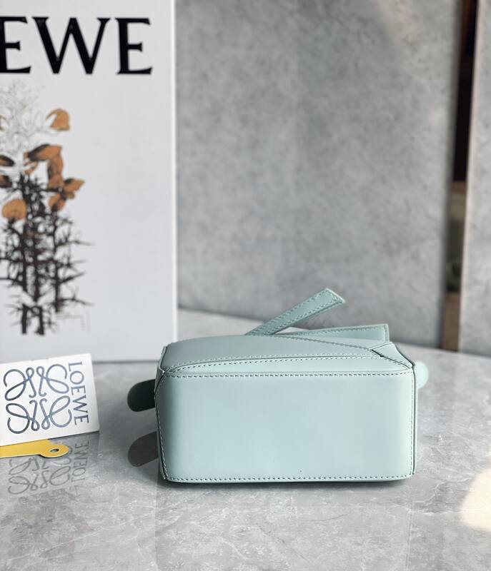 Loewe Blue shoulder bag — 1:1 Replica