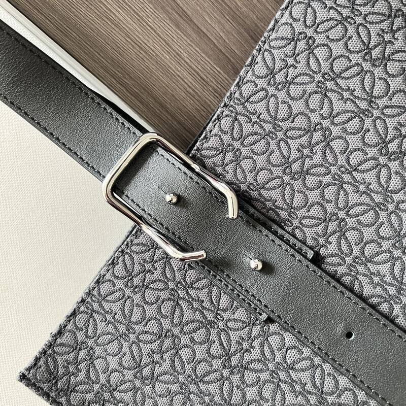 Loewe Monogram shoulder bag — AAA Quality Replica