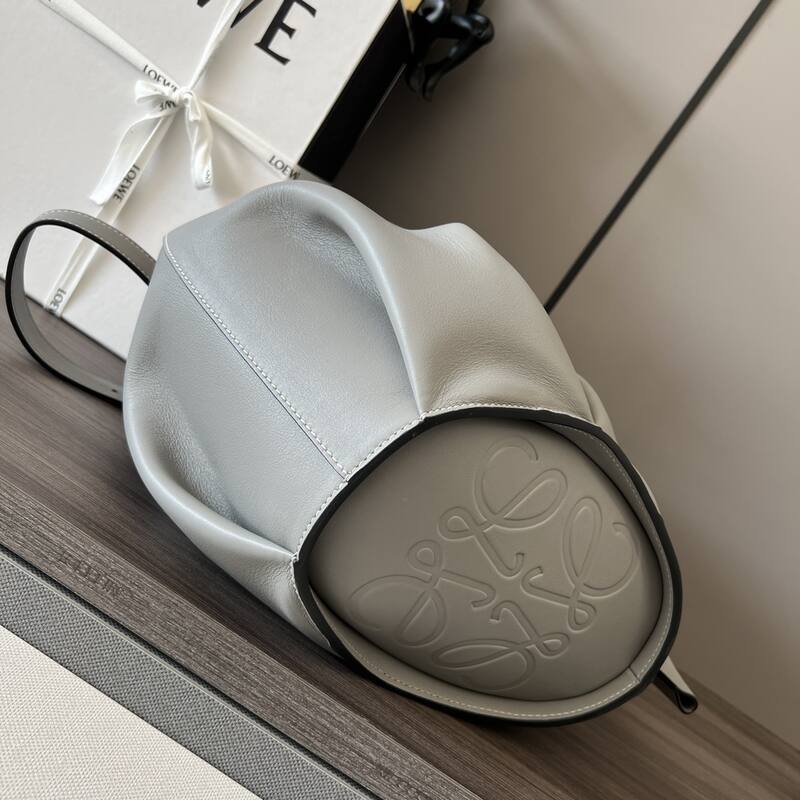 Loewe Grey shoulder bag — 1:1 Replica