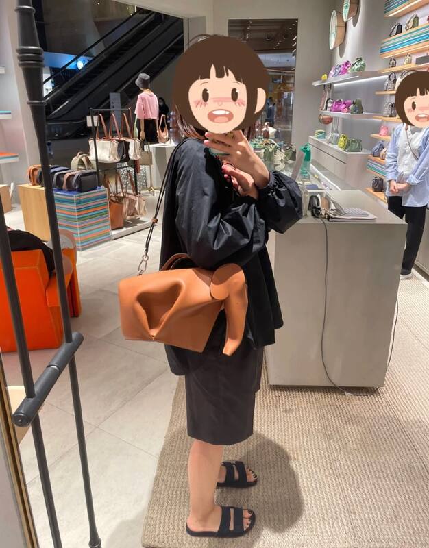 Loewe shoulder bag — Premium Replica