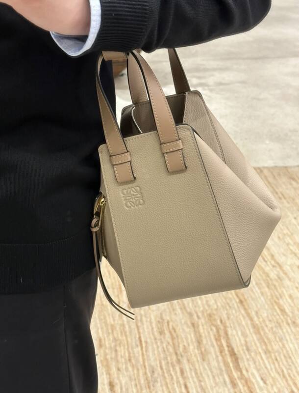 Loewe Beige 25x18x10cm shoulder bag — Top Quality Replica