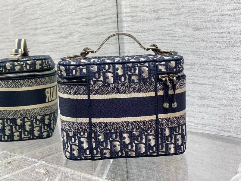 Dior Blue Oblique travel — Premium Replica