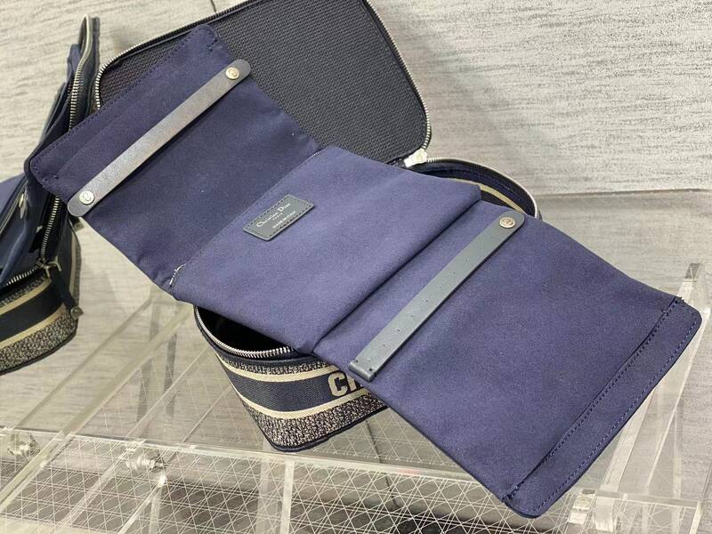 Dior Navy Blue Beige travel — AAA Quality Replica