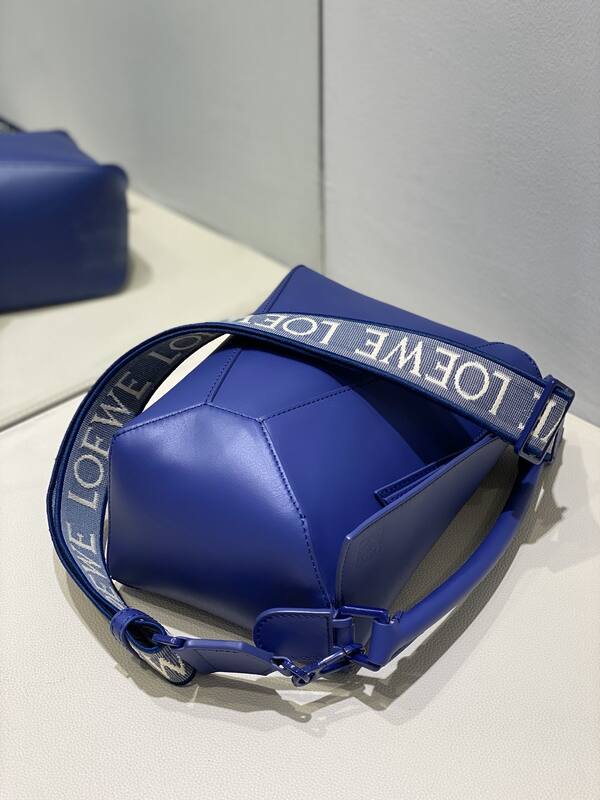 Loewe Blue 25x18x10cm shoulder bag — Premium Replica