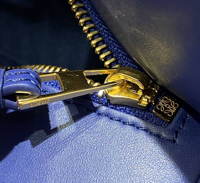 Loewe Blue 25x18x10cm shoulder bag — Premium Replica