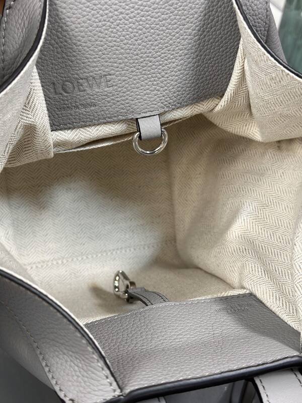 Loewe Gray 25x18x10cm shoulder bag — AAA Quality Replica