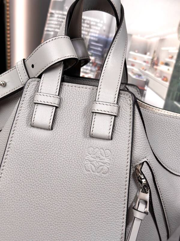 Loewe Gray 25x18x10cm shoulder bag — AAA Quality Replica