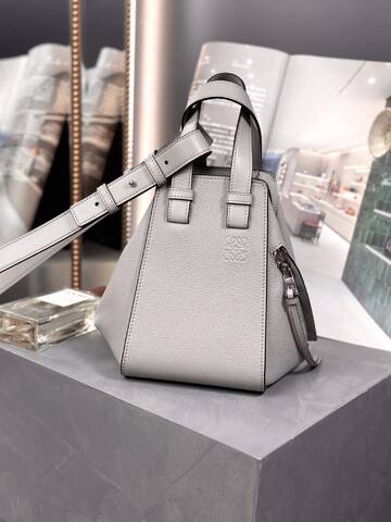 Loewe Gray 25x18x10cm shoulder bag AAA Quality Replica