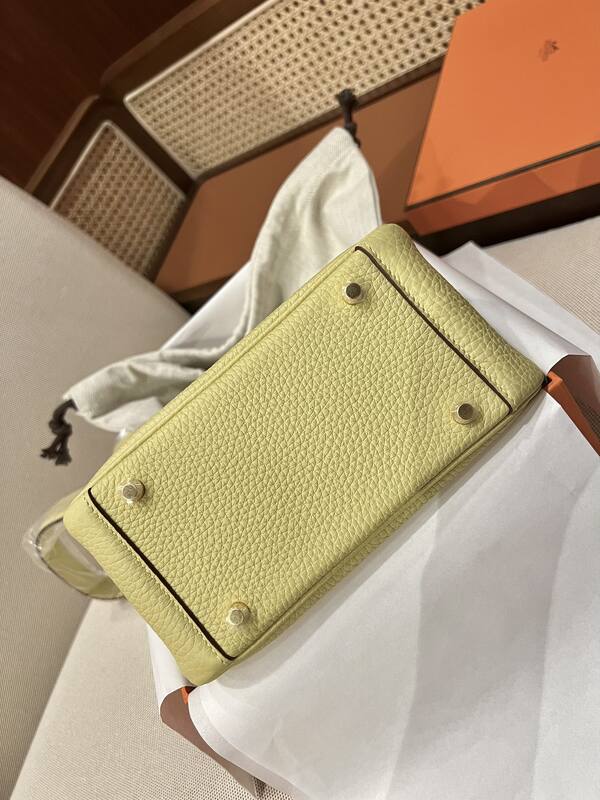 Hermes Lindy Pale Yellow mini crossbody — AAA Quality Replica