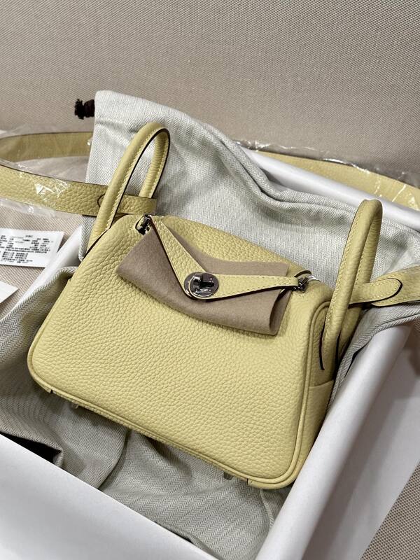 Hermes Lindy Pale yellow mini shoulder — Top Quality Replica