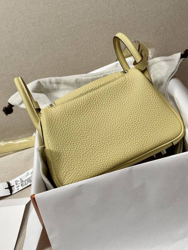 Hermes Lindy Pale yellow mini shoulder — Top Quality Replica