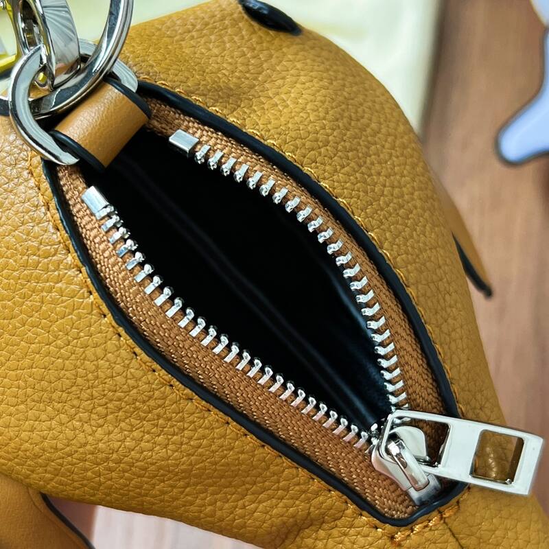 Loewe Black shoulder bag — Premium Replica
