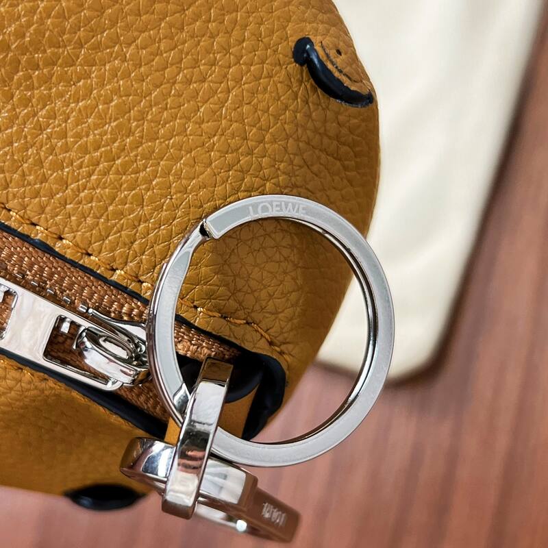 Loewe Black shoulder bag — Premium Replica