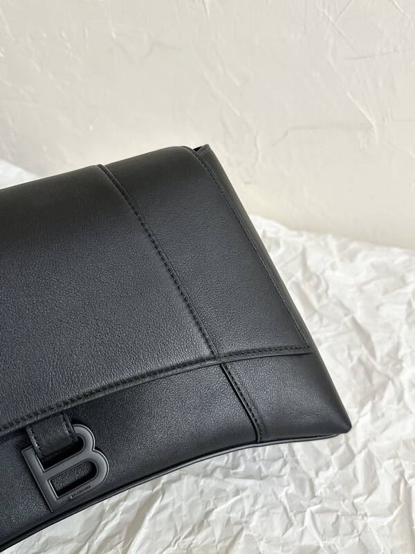Balenciaga Black shoulder bag — 1:1 Replica