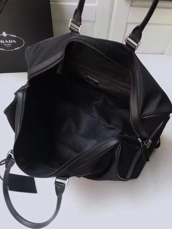 Prada Nylon black with Saffiano leather trim 48x26x16cm travel — Top Quality Replica