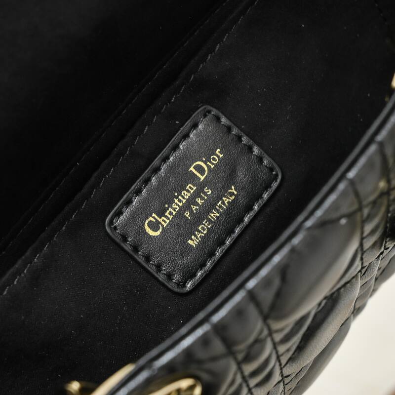 Dior Lady D-Joy Black 26 6 shoulder — 1:1 Replica