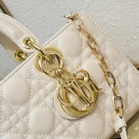 Dior Lady D-Joy White 26 6 14cm shoulder Premium Replica