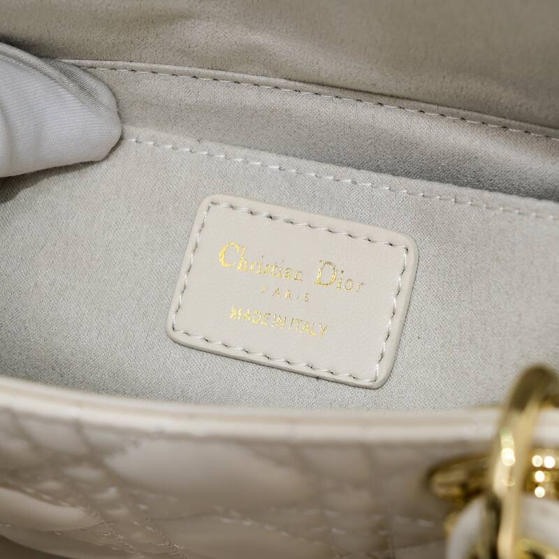 Dior Lady D-Joy White 26 6 shoulder — Premium Replica