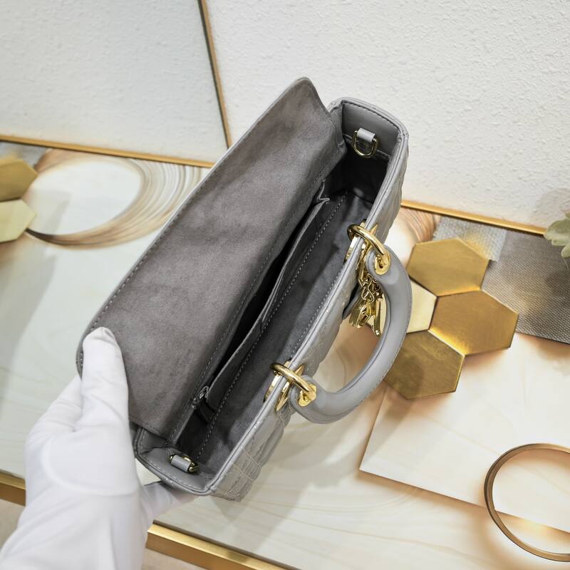 Dior Lady D-Joy Gray 26 6 shoulder — 1:1 Replica