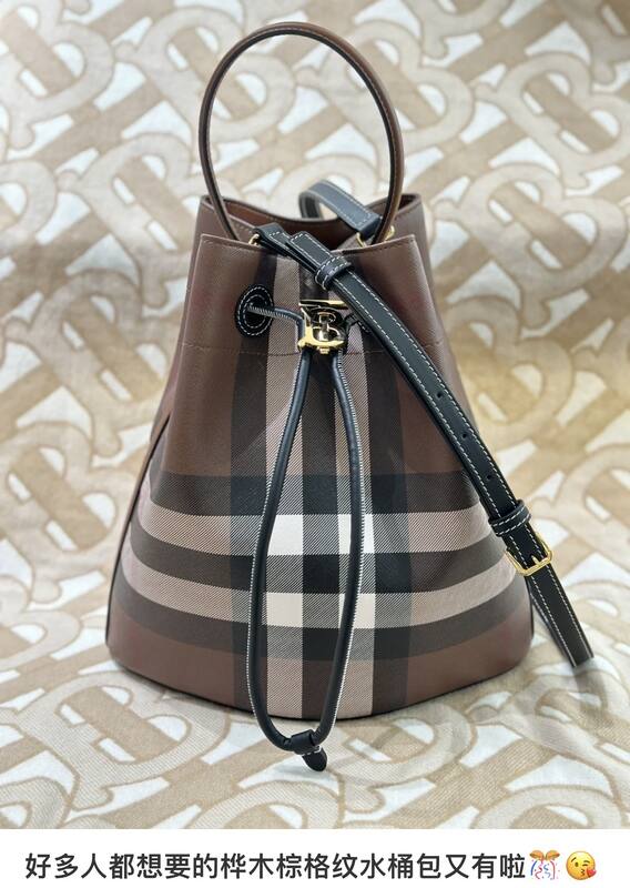 Burberry Brown shoulder bag — AAA Quality Replica