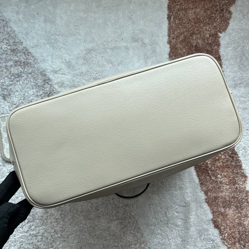 Gucci Beige GG Supreme with green and red Web tote — Premium Replica
