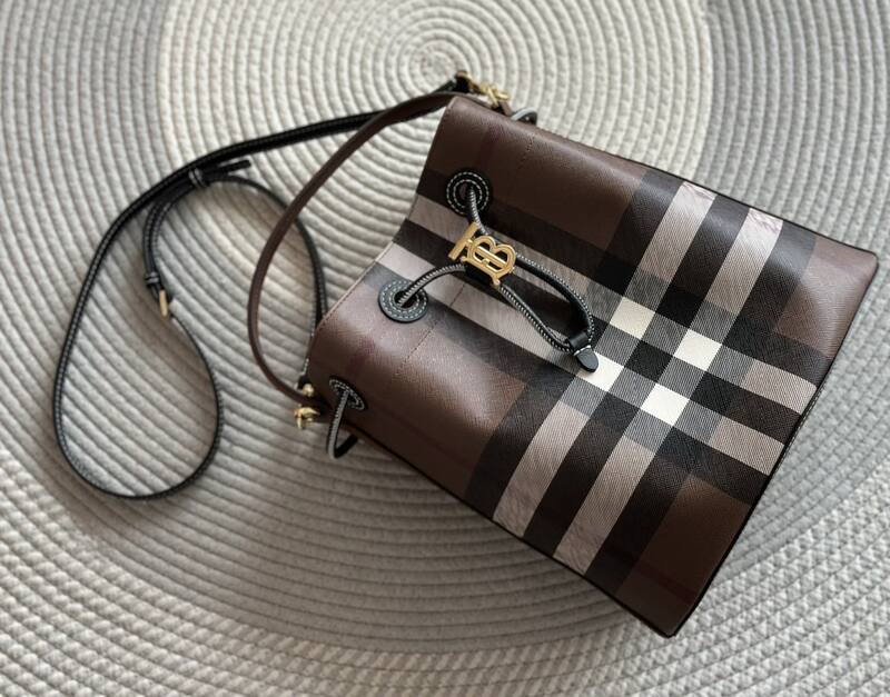 Burberry Brown shoulder bag — AAA Quality Replica