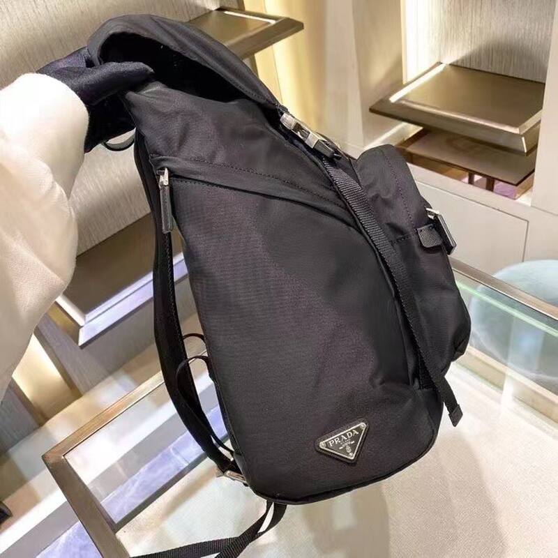 Prada Black shoulder bag — AAA Quality Replica