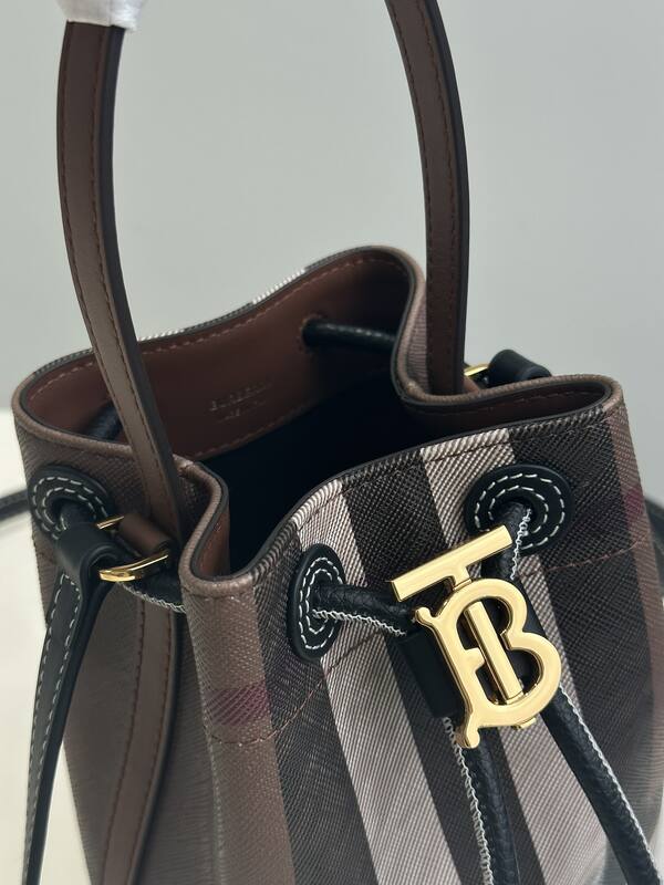 Burberry Brown shoulder bag — 1:1 Replica